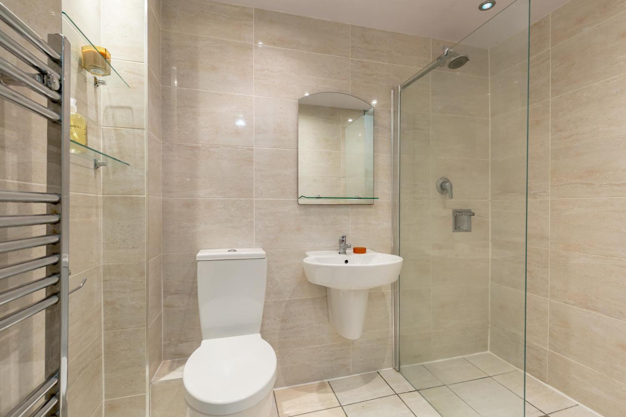 Light And Spacious 2 Bedroom Flat In Heart Of Edinburgh Exterior photo