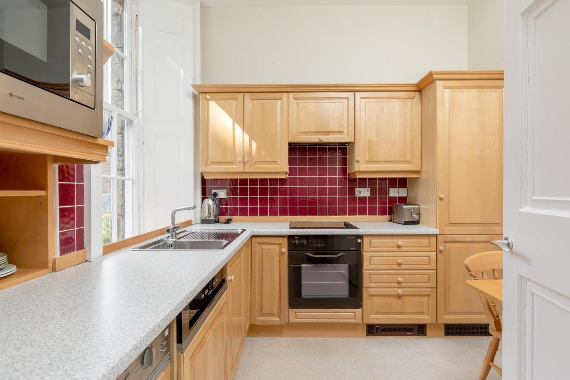 Light And Spacious 2 Bedroom Flat In Heart Of Edinburgh Exterior photo