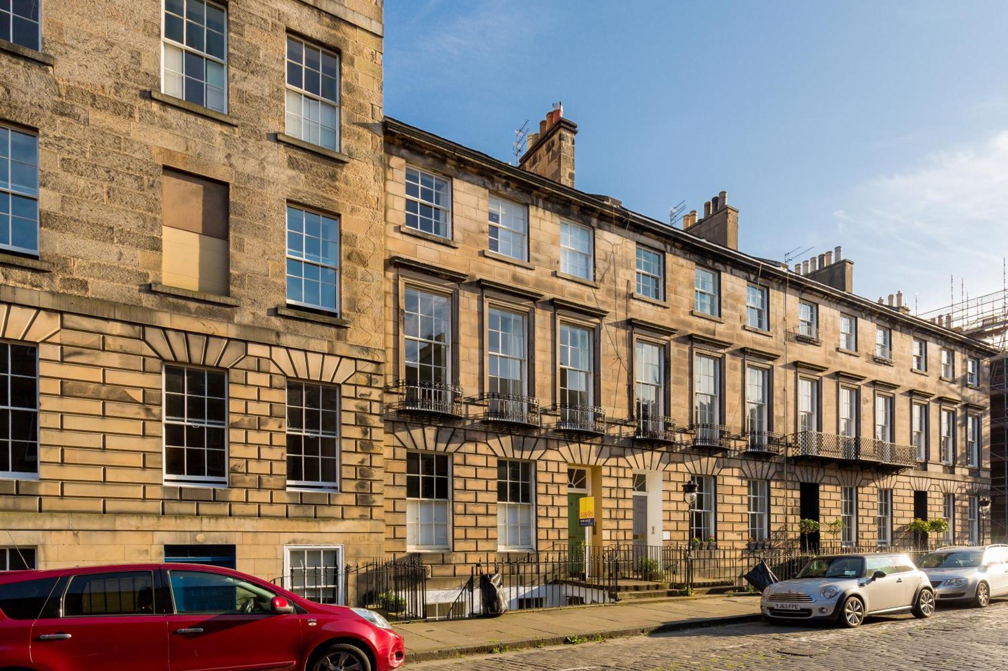 Light And Spacious 2 Bedroom Flat In Heart Of Edinburgh Exterior photo